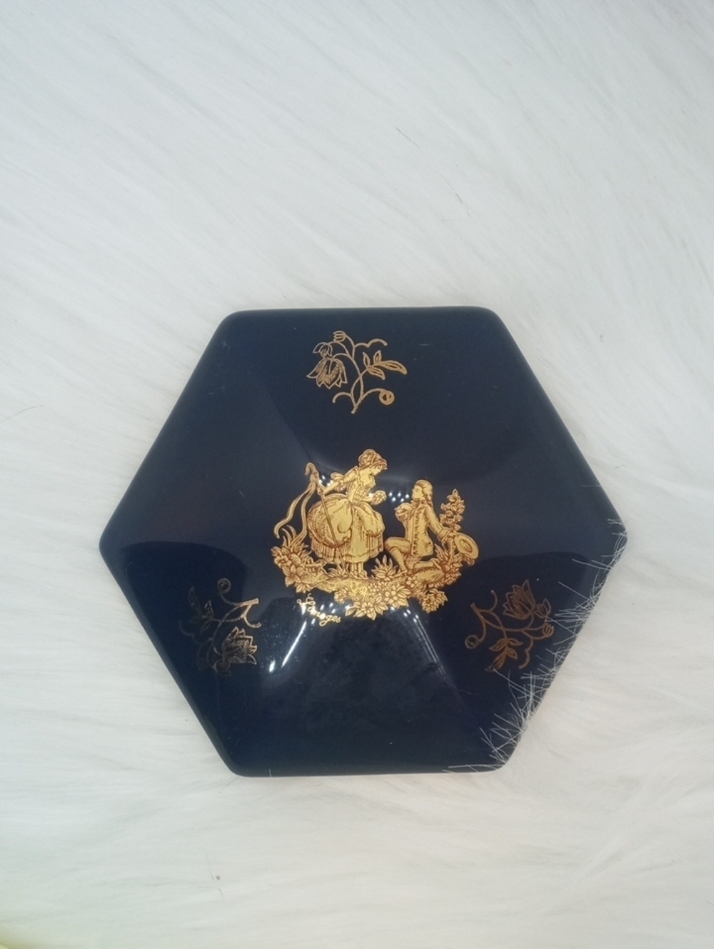 LIMAGES CASTLE FRANCE TRINKET BOX - Picture 5 of 7